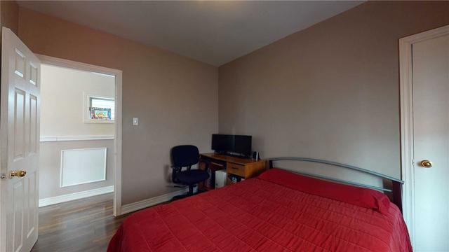 151 Cedric Ave, House detached with 2 bedrooms, 2 bathrooms and 6 parking in Toronto ON | Image 4