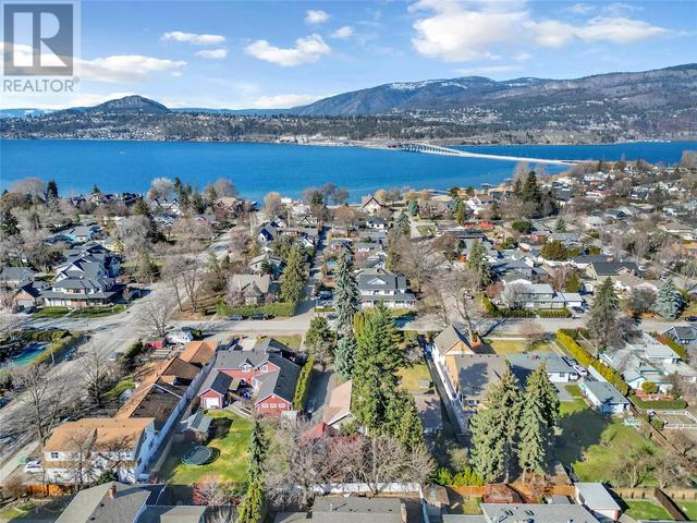 2065 Long Street, House detached with 3 bedrooms, 3 bathrooms and 12 parking in Kelowna BC | Image 38