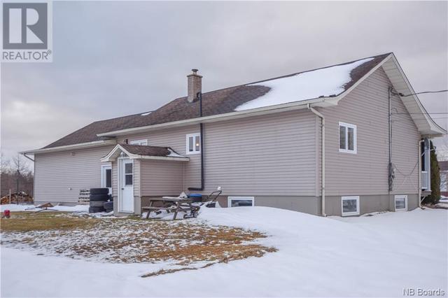 326 Tilley Road Road, House detached with 4 bedrooms, 1 bathrooms and null parking in Saint Isidore P NB | Image 7