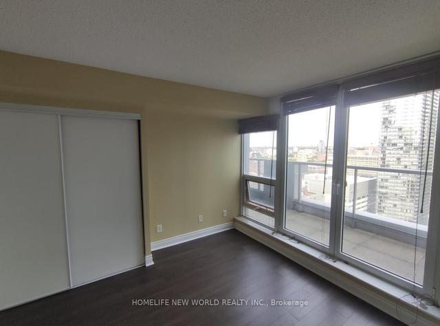 3213 - 763 Bay St, Condo with 1 bedrooms, 1 bathrooms and 1 parking in Toronto ON | Image 7