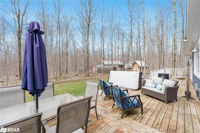 1402 Flos Road 8 E, House detached with 4 bedrooms, 3 bathrooms and 9 parking in Springwater ON | Image 26