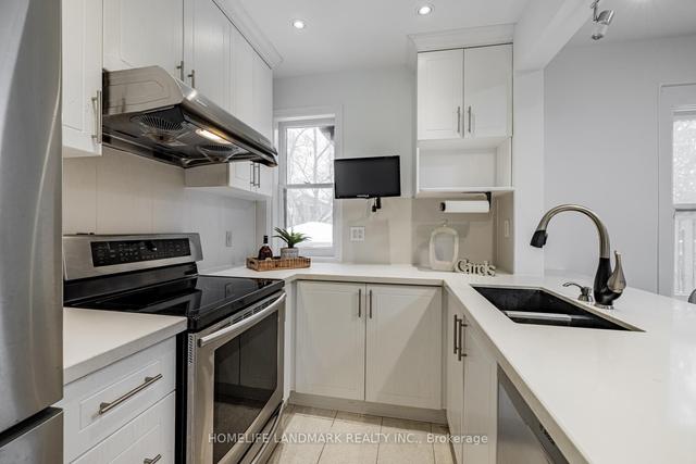109 Bedford Park Ave, House semidetached with 3 bedrooms, 2 bathrooms and 2 parking in Toronto ON | Image 14