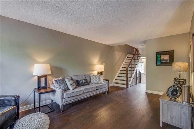 4 - 3014 Palmer Dr, Townhouse with 4 bedrooms, 2 bathrooms and 2 parking in Burlington ON | Image 6