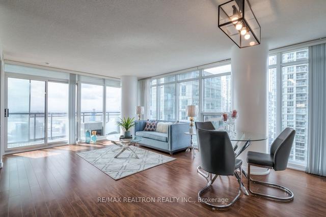 2109 - 25 Capreol Crt, Condo with 2 bedrooms, 2 bathrooms and 1 parking in Toronto ON | Image 34