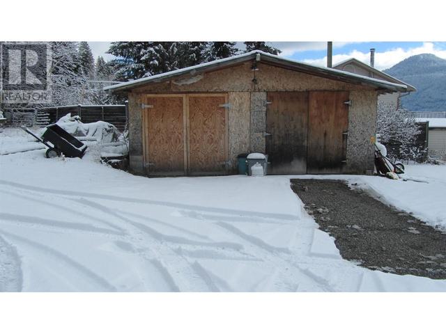 4331 Canim Hendrix Lake Road, House detached with 3 bedrooms, 2 bathrooms and null parking in Cariboo H BC | Image 36