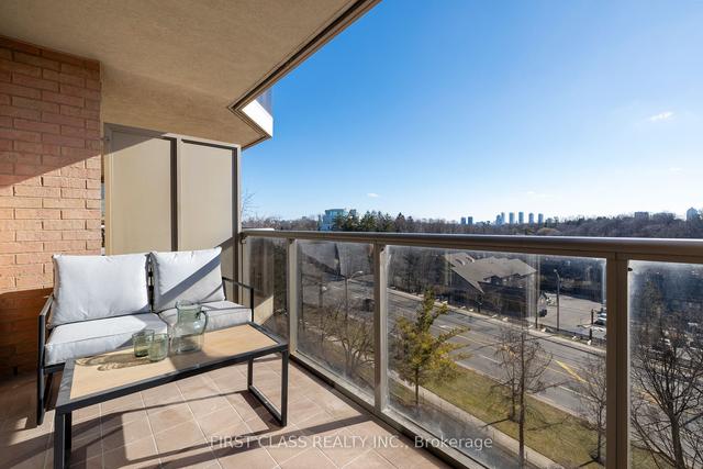 708 - 3181 Bayview Ave, Condo with 2 bedrooms, 2 bathrooms and 1 parking in Toronto ON | Image 6