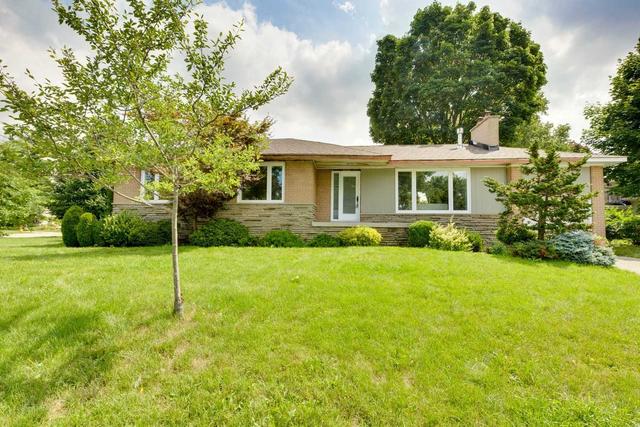 21 Bathford Cres, House detached with 3 bedrooms, 3 bathrooms and 3 parking in Toronto ON | Image 29