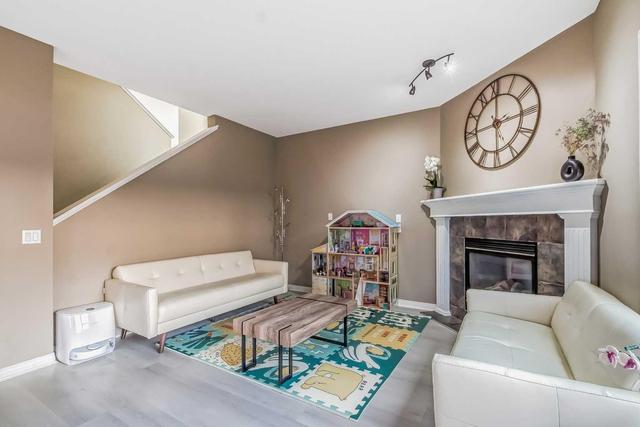 34 Aspen Stone Mews Sw, House detached with 4 bedrooms, 3 bathrooms and 4 parking in Calgary AB | Image 9