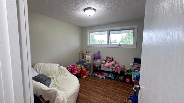 5218 Silverpark Close, House detached with 6 bedrooms, 3 bathrooms and 5 parking in Olds AB | Image 11