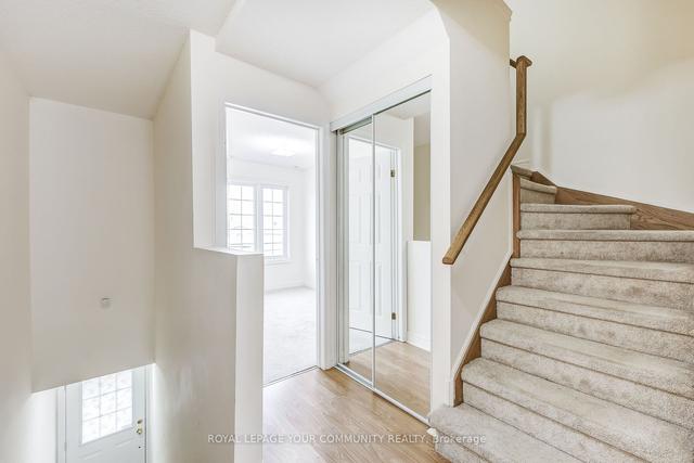 17 - 45 Cedarcroft Blvd, Townhouse with 3 bedrooms, 2 bathrooms and 1 parking in Toronto ON | Image 4