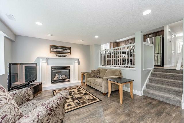 14 Primrose Lane, House detached with 4 bedrooms, 2 bathrooms and 4 parking in Guelph ON | Image 18