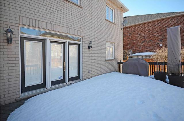 2484 Rideau Dr, House detached with 4 bedrooms, 4 bathrooms and 4 parking in Oakville ON | Image 32