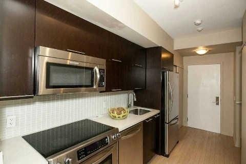 lph30 - 21 Nelson St, Condo with 1 bedrooms, 2 bathrooms and 1 parking in Toronto ON | Image 14