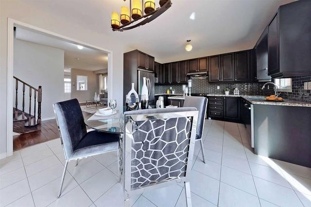 100 Gar Lehman Ave, House detached with 4 bedrooms, 3 bathrooms and 4 parking in Markham ON | Image 7