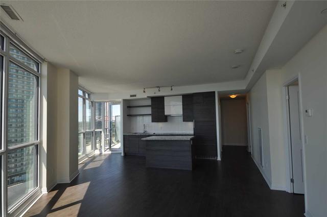 1504 - 59 Annie Craig Dr, Condo with 2 bedrooms, 2 bathrooms and 1 parking in Toronto ON | Image 5
