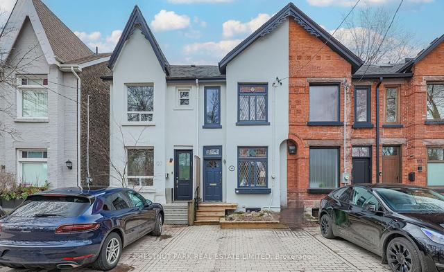 99 Marlborough Ave, House attached with 2 bedrooms, 2 bathrooms and 1 parking in Toronto ON | Image 21