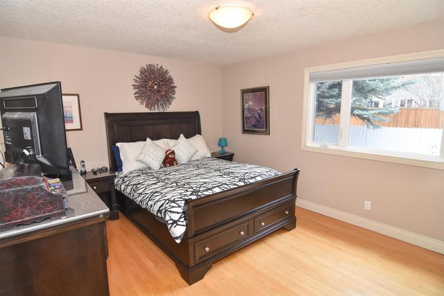 423 Lake Bonavista Drive Se, House detached with 3 bedrooms, 3 bathrooms and 6 parking in Calgary AB | Image 29