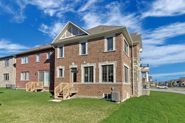 32 Broden Cres, House detached with 4 bedrooms, 4 bathrooms and 6 parking in Whitby ON | Image 33
