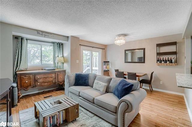 29 - 2920 Headon Forest Drive, House attached with 3 bedrooms, 2 bathrooms and 2 parking in Burlington ON | Image 5