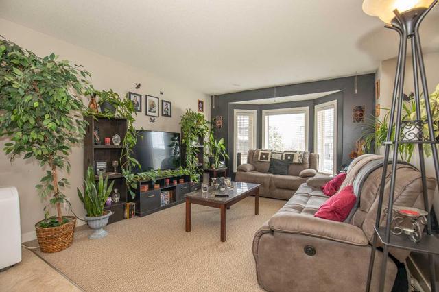 96 Bowman Circle, Home with 3 bedrooms, 1 bathrooms and 2 parking in Sylvan Lake AB | Image 8
