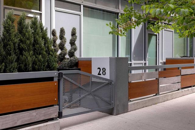 th28 - 30 Nelson St, Townhouse with 3 bedrooms, 3 bathrooms and 2 parking in Toronto ON | Image 23