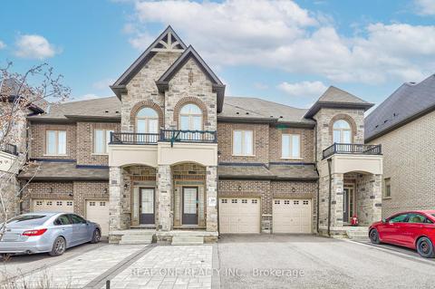 61 Walter Proctor Rd, House attached with 3 bedrooms, 3 bathrooms and 3 parking in East Gwillimbury ON | Card Image