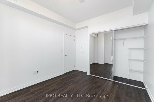 806 - 2520 Eglinton Ave W, Condo with 1 bedrooms, 1 bathrooms and 1 parking in Mississauga ON | Image 8