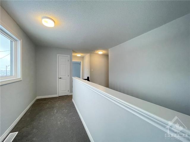 390 Cope Drive, Townhouse with 3 bedrooms, 3 bathrooms and 2 parking in Ottawa ON | Image 10