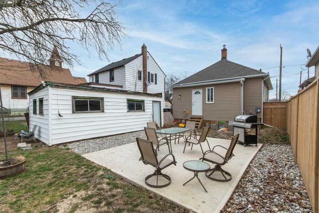46 Pelham St, House detached with 2 bedrooms, 2 bathrooms and 4 parking in St. Catharines ON | Image 21