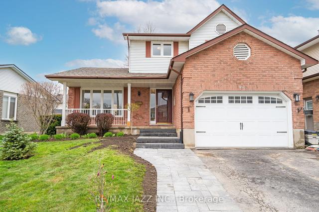 912 Copperfield Dr, House detached with 3 bedrooms, 4 bathrooms and 3 parking in Oshawa ON | Image 12
