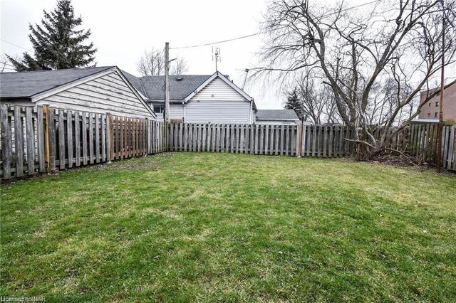 156 Thorold Road, House detached with 2 bedrooms, 1 bathrooms and 2 parking in Welland ON | Image 29
