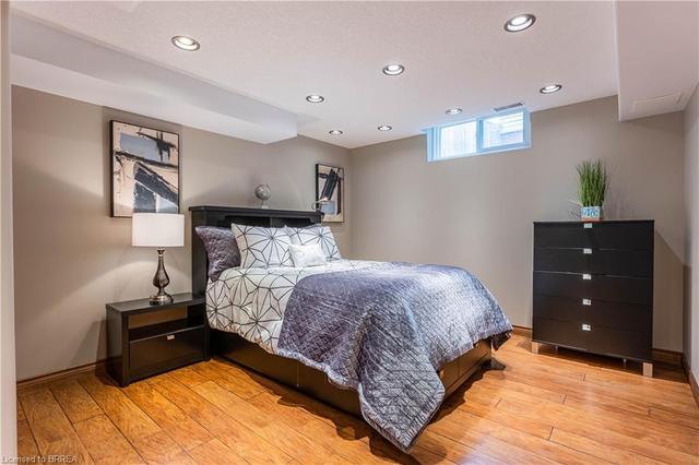 177 Scott Avenue, House detached with 5 bedrooms, 3 bathrooms and 4 parking in Brant ON | Image 31