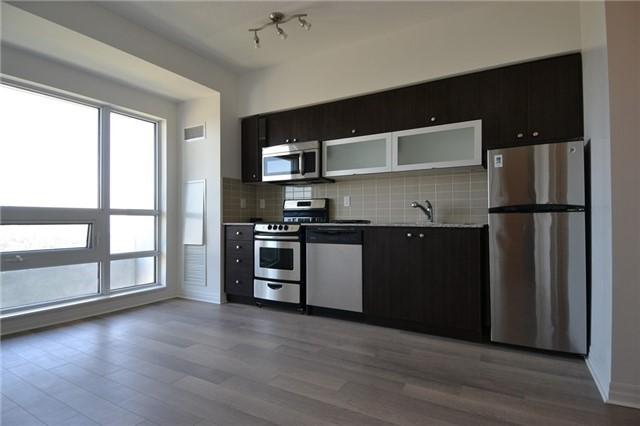 lph07 - 2015 Sheppard Ave E, Condo with 1 bedrooms, 1 bathrooms and 1 parking in Toronto ON | Image 2