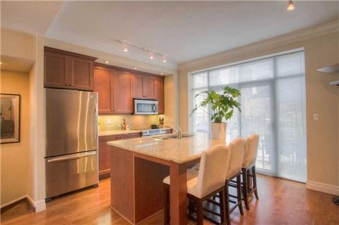 th01 - 924 Mount Pleasant Rd, Townhouse with 3 bedrooms, 3 bathrooms and 2 parking in Toronto ON | Image 6
