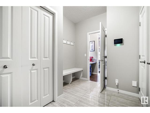 2122 53 St Sw, House detached with 4 bedrooms, 3 bathrooms and 4 parking in Edmonton AB | Image 22