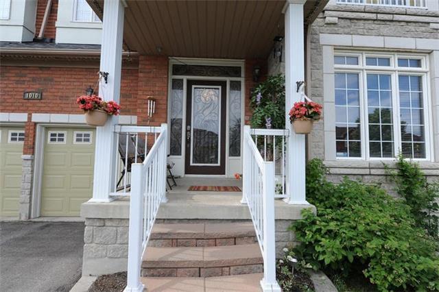 1010 Castlemore Ave, House detached with 4 bedrooms, 5 bathrooms and 2 parking in Markham ON | Image 2