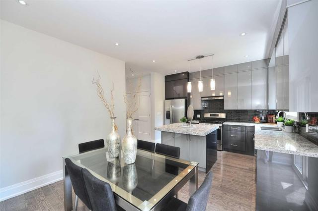 121 Harding Blvd, House detached with 4 bedrooms, 4 bathrooms and 2 parking in Toronto ON | Image 7