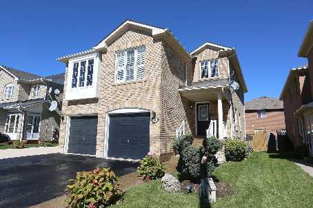 81 Vauxhall Cres, House semidetached with 3 bedrooms, 4 bathrooms and 2 parking in Brampton ON | Image 1