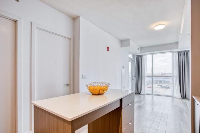 b404 - 5240 Dundas St, Condo with 1 bedrooms, 1 bathrooms and 1 parking in Burlington ON | Image 5