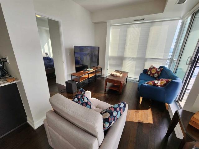 1510 - 4011 Brickstone Mews, Condo with 2 bedrooms, 2 bathrooms and 1 parking in Mississauga ON | Image 2