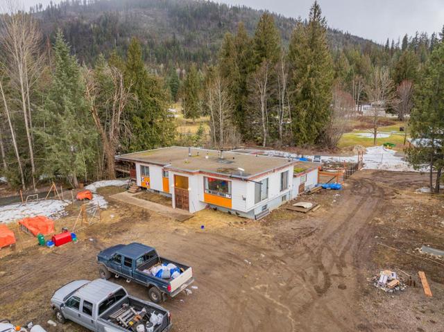 101 Champion Park Road, House detached with 4 bedrooms, 2 bathrooms and null parking in Kootenay Boundary A BC | Image 68