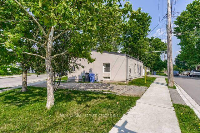 1 Ontario St, House detached with 4 bedrooms, 1 bathrooms and 2 parking in Guelph ON | Image 9