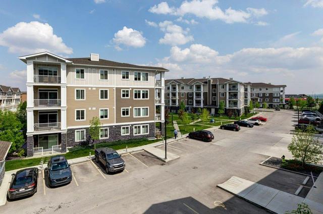 2305 - 522 Cranford Drive Se, Condo with 2 bedrooms, 2 bathrooms and 2 parking in Calgary AB | Image 4