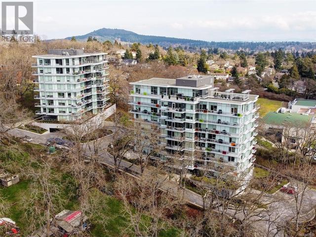 101 - 4009 Rainbow Hill Lane, Condo with 2 bedrooms, 2 bathrooms and 1 parking in Saanich BC | Image 27