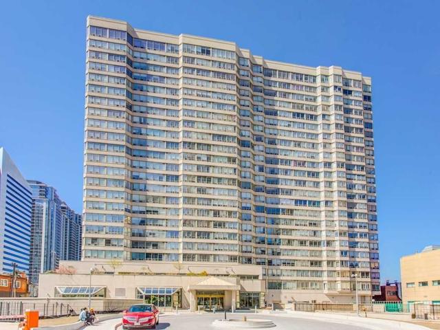 702 - 30 Greenfield Ave, Condo with 1 bedrooms, 2 bathrooms and 1 parking in Toronto ON | Image 1