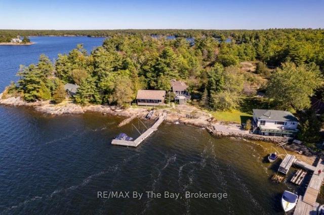 14960 Georgian Bay Shore, House detached with 3 bedrooms, 1 bathrooms and 0 parking in Georgian Bay ON | Image 24