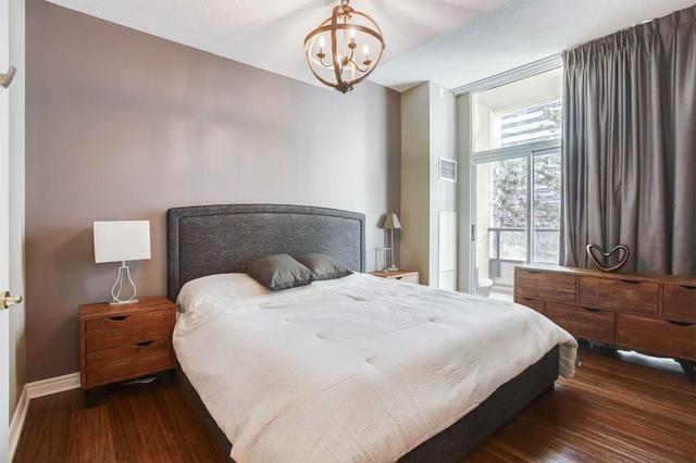 th5 - 23 Hollywood Ave, Townhouse with 3 bedrooms, 3 bathrooms and 1 parking in Toronto ON | Image 20