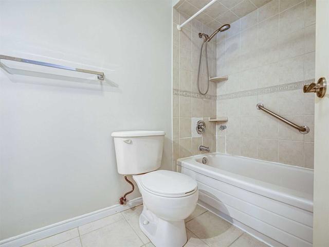 21 Bards Walkway, Townhouse with 3 bedrooms, 3 bathrooms and 2 parking in Toronto ON | Image 17
