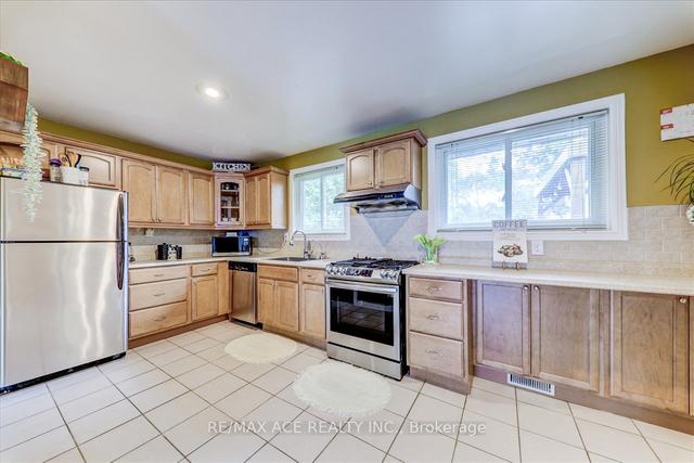 50 Jacwin Dr, House detached with 3 bedrooms, 2 bathrooms and 5 parking in Ajax ON | Image 36