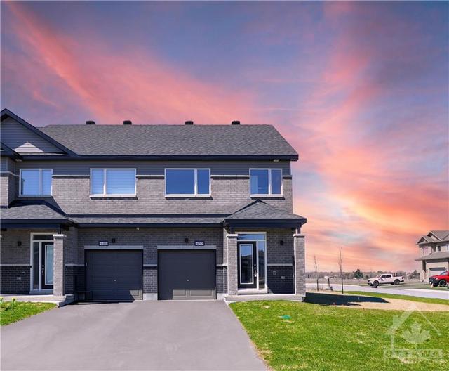 450 Fleet Canuck Private, Townhouse with 3 bedrooms, 3 bathrooms and 2 parking in Ottawa ON | Image 1